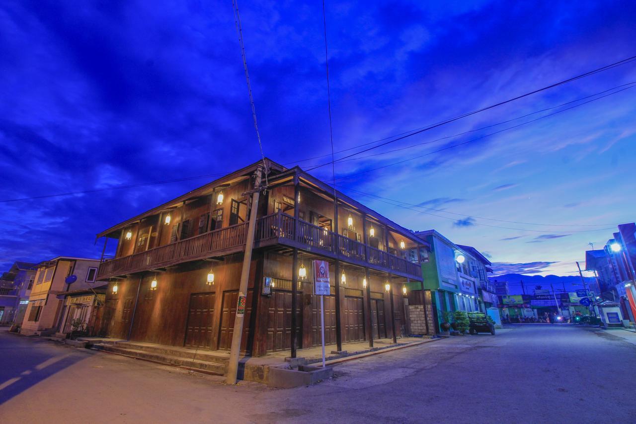 Hardwood Lodge ニャウンシュエ エクステリア 写真
