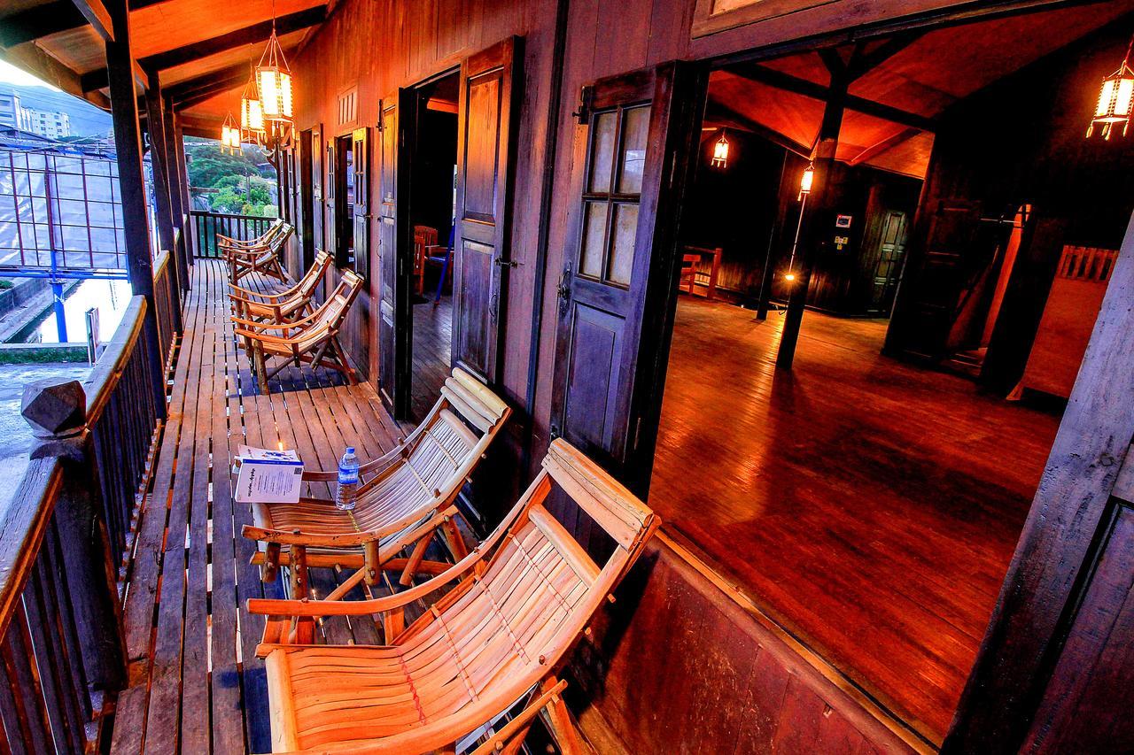 Hardwood Lodge ニャウンシュエ エクステリア 写真